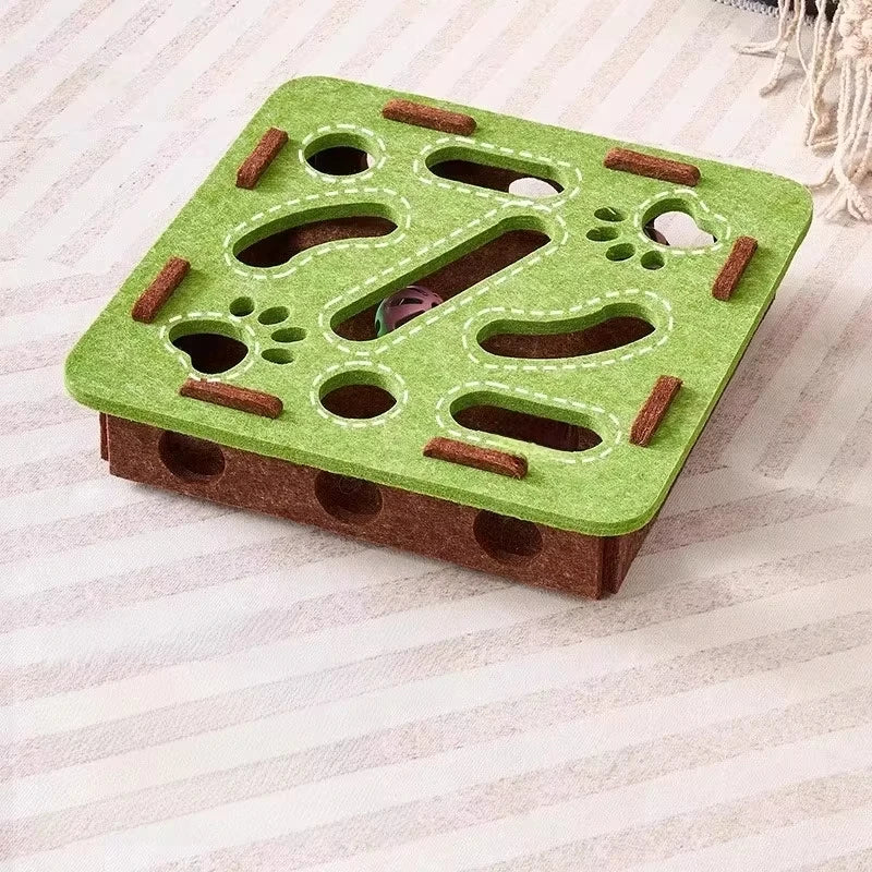 Awaken the hunter in your cat with affection. 🐈‍⬛ This cuddly felt puzzle stimulates mind and body, ensuring your cat never feels alone. Safe and stylish fun for your home. Give your feline the joy they deserve. Order yours now!