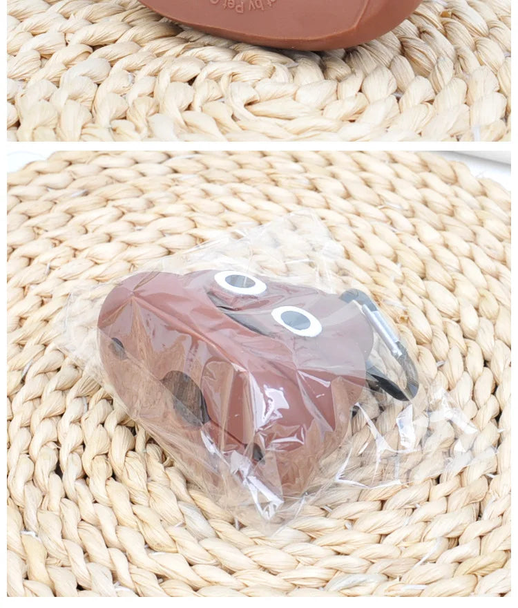 Easy walks, clear conscience. 🌱 Take care of your pet and the planet with our eco-friendly dispenser. Stylish and biodegradable design for those who love nature as much as their best friend. Make every outing an act of love. Get yours now!