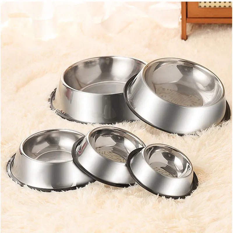 Keep your pet’s meals clean and stable with this Stainless Steel Pet Bowl. Durable, skidproof and anti‑ant, it offers safe feeding for dogs and cats, with six size options for perfect comfort at every meal.